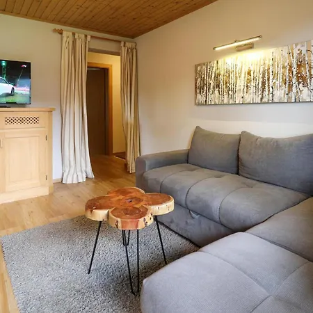 In Ruhiger Lage Lejlighed Brixen im Thale